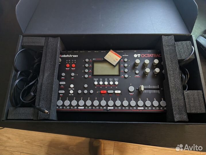 Elektron Octatrack DPS-1