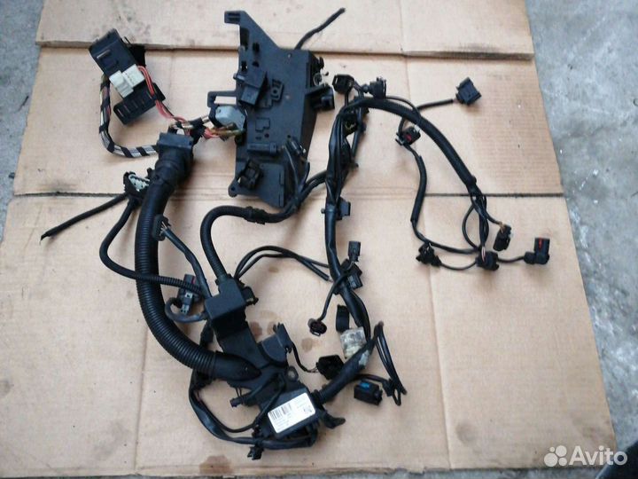 Жгут проводов двигателя(коса) BMW 5'F10