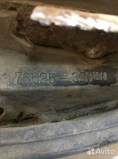 Брызговик задний правый Toyota Camry