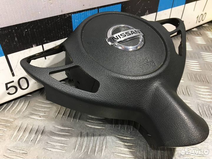 Б/У Подушка безопасности в рулевое колесо#001