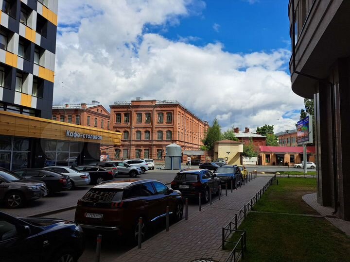 Торговая площадь, 344 м²