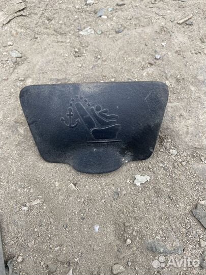 Заглушка сиденья Renault Logan 2 799800435R