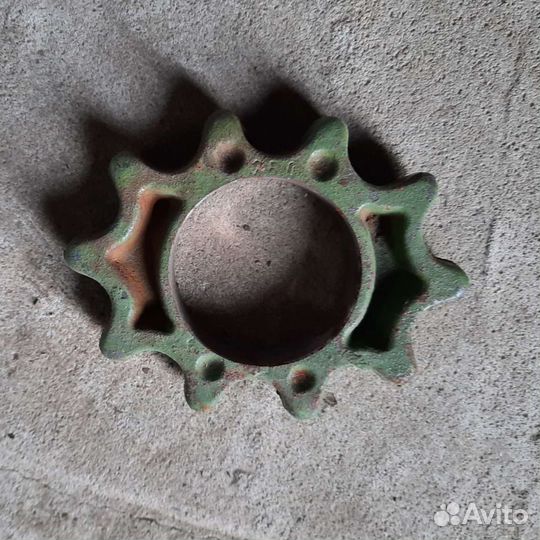 Звездочка встряхивателя на польскую копалку