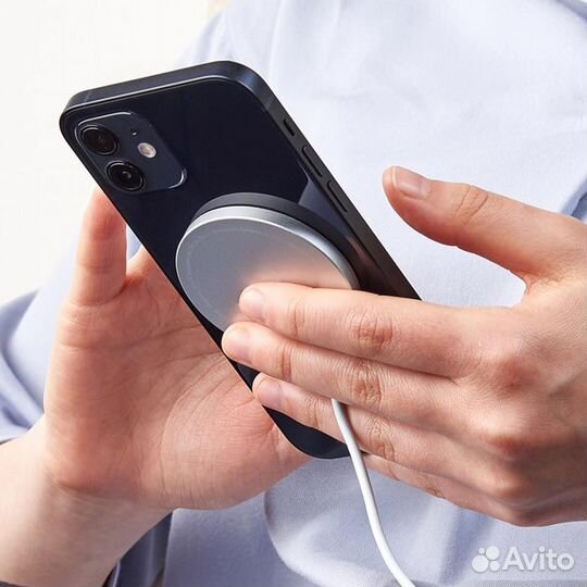 Беспроводное зарядное устройство Deppa Crystal Mag