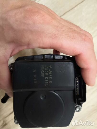 Дроссельная заслонка