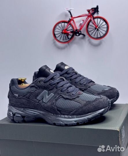 Кроссовки New Balance 2002