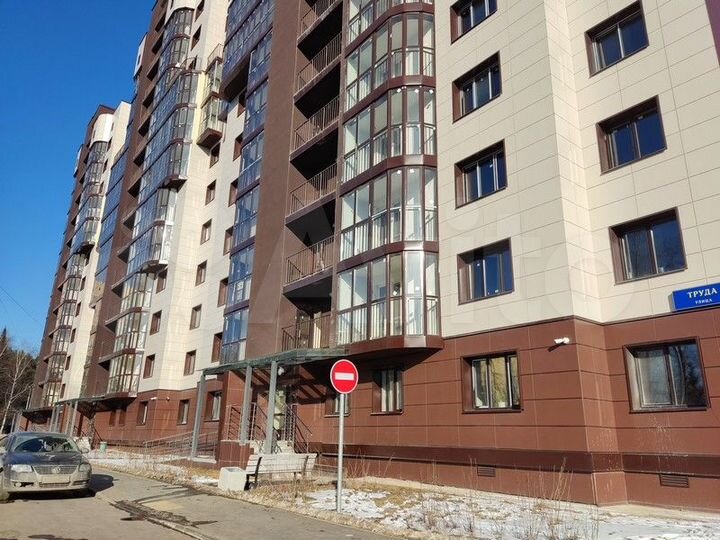 Комната 6 м² в 2-к., 1/20 эт.