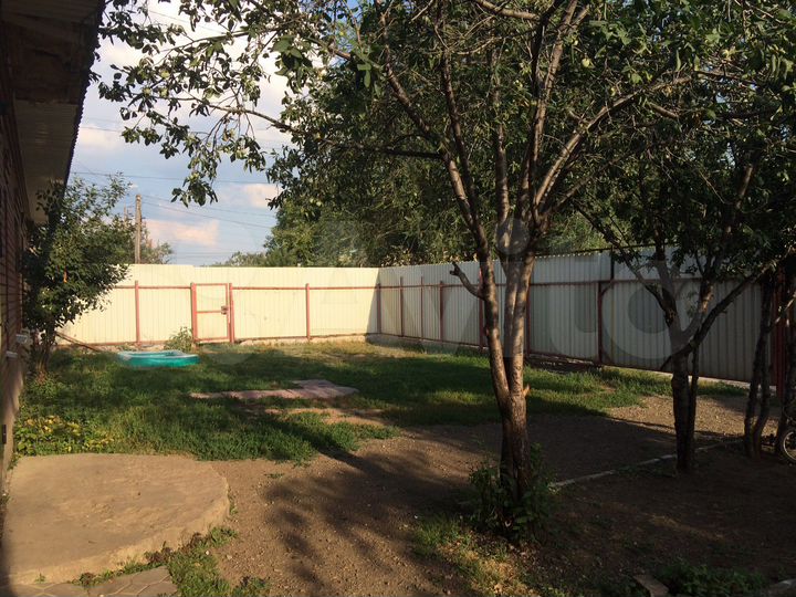 Дом 240 м² на участке 6 сот.