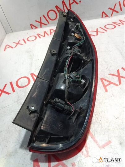 Стоп-сигнал задний левый mitsubishi colt