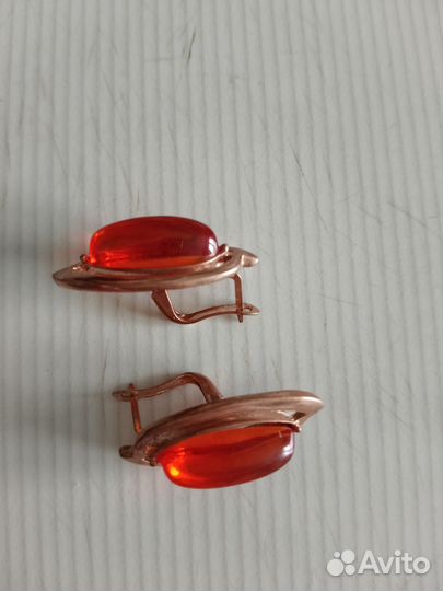 Брошь времен СССР