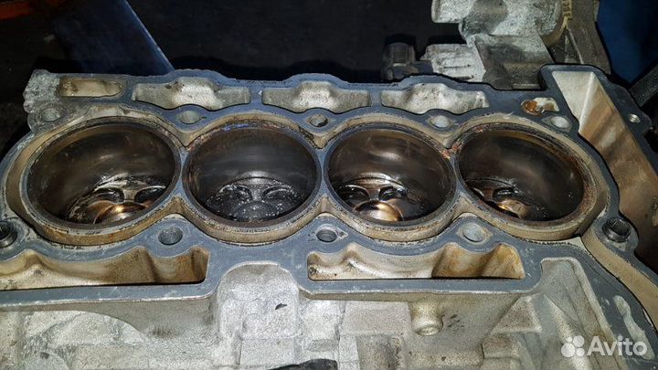 Блок цилиндров Citroen Ds4 EP6DTX 2014