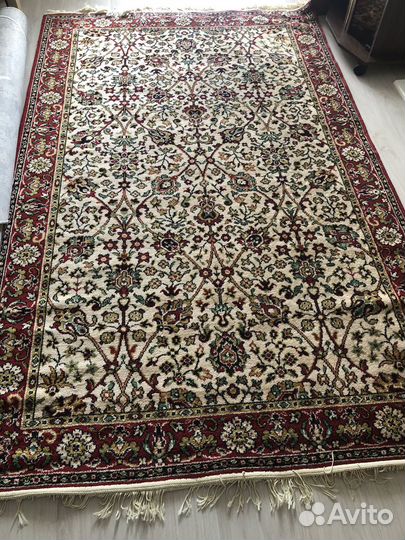 Ковер бу шерстяной