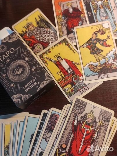 Гадание на картах таро и привороты