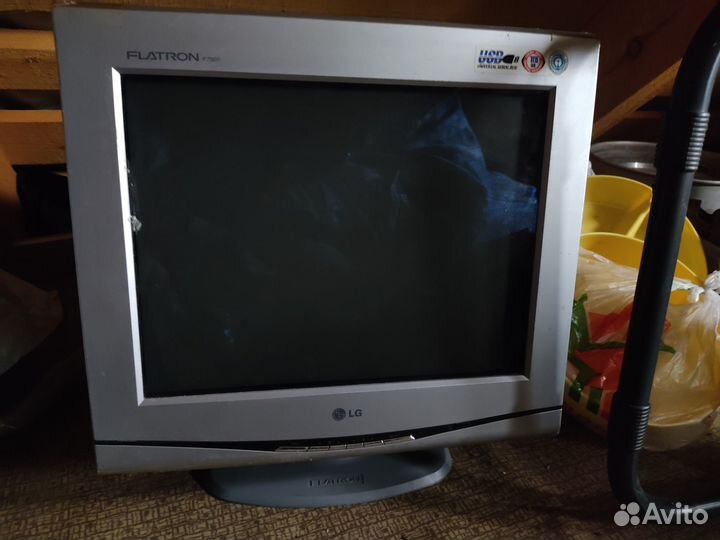 Монитор lg flatron f700p