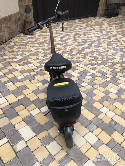 Самокат взрослый электрический бу