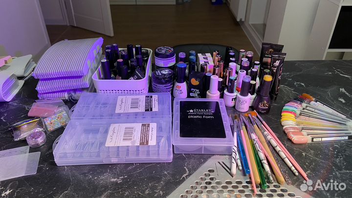 Гель лаки, расходники, базы, топы для маникюра