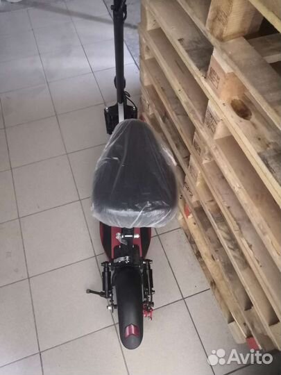 Электросамокат kugoo m4