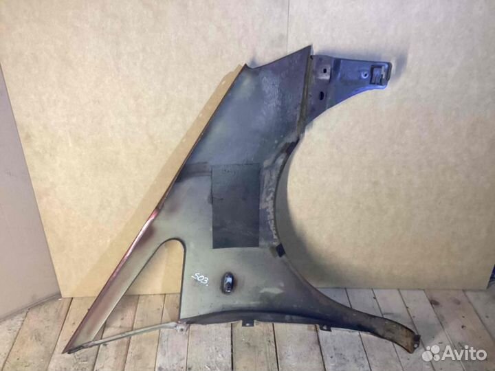 Крыло переднее левое Ford Galaxy