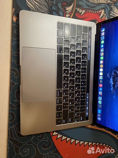 Macbook pro 13 2017 touch bar