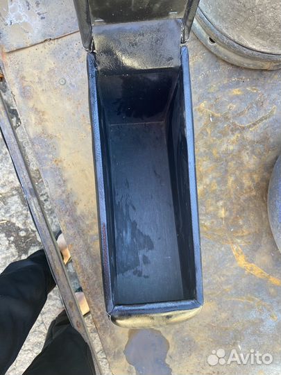 Подлокотник на ваз 2107