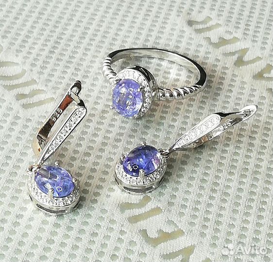 Серьги, кольцо разм.18,0 серебро танзанит С342