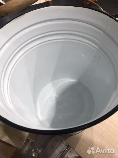 Ведро с советских времен эмалированное