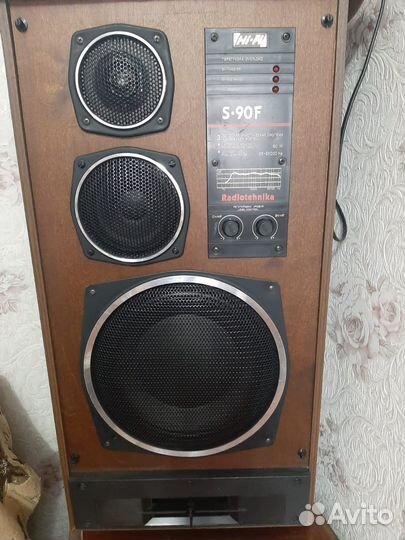 Продаю аккустические колонки Радиотехника S-90 F