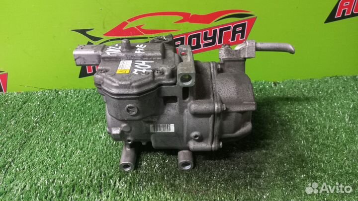 Компрессор кондиционера toyota NHP10 aqua 1NZ-FXE