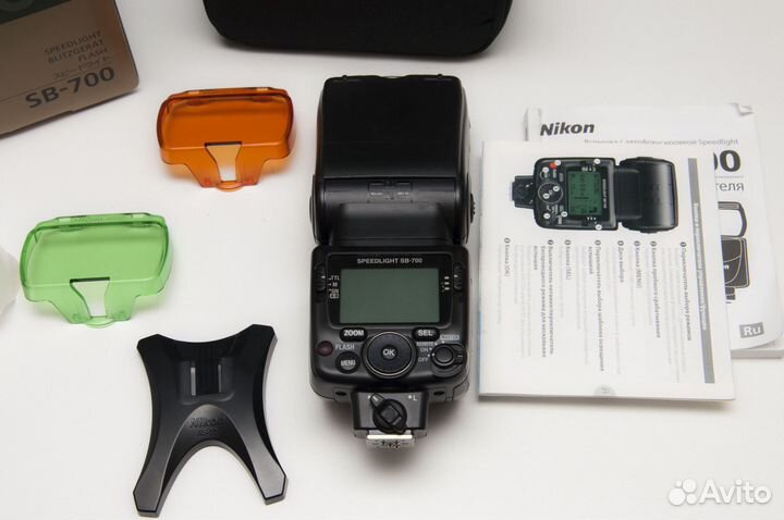 Внешняя вспышка Nikon SB 700