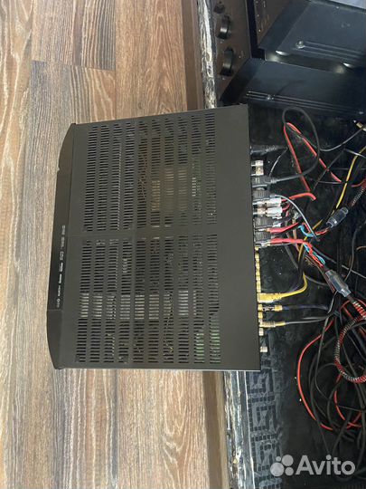 Av ресивер Marantz 6007