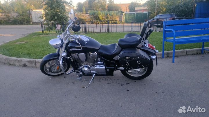 Honda VTX-1800C