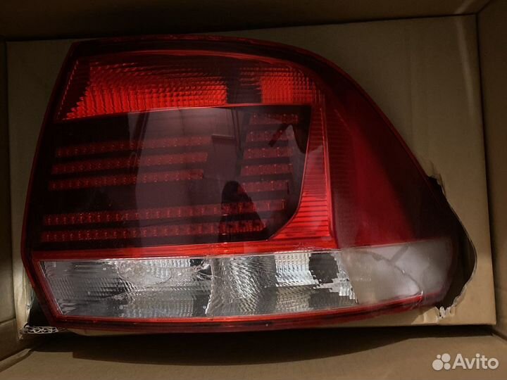 Фара задняя правая Volkswagen polo