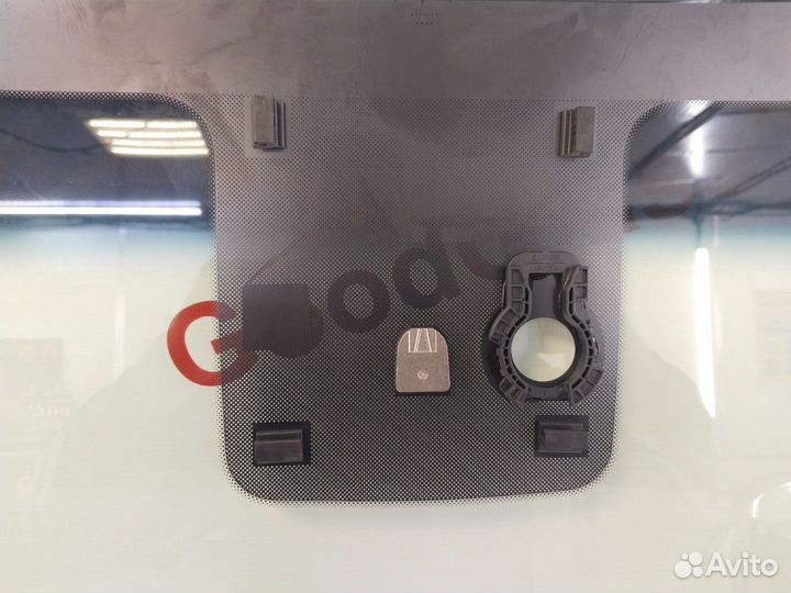 Лобовое стекло hyundai