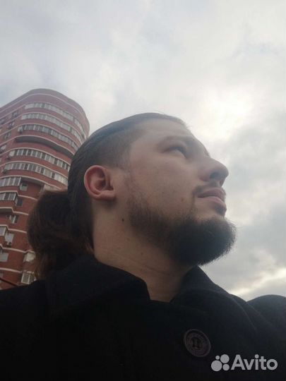 Актер, шоумен