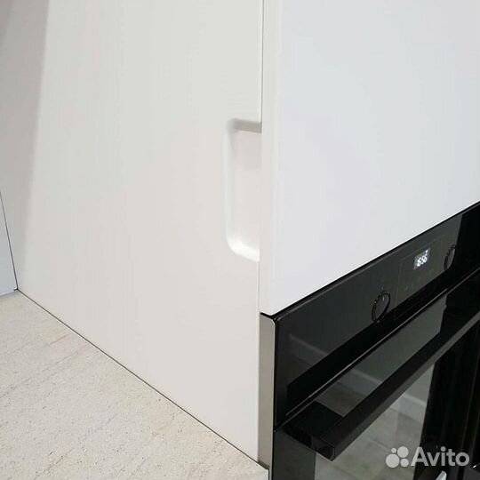 Кухня на зазаз под ключ. Фабрика в Москве