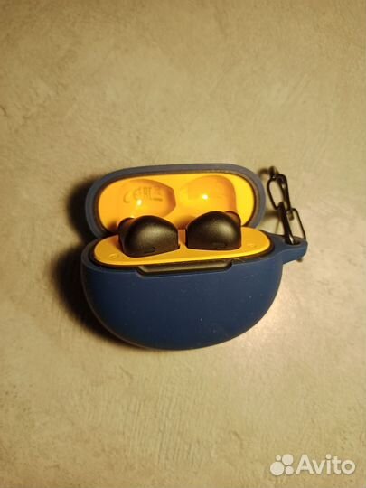 Наушники беспроводные Realme Buds T01