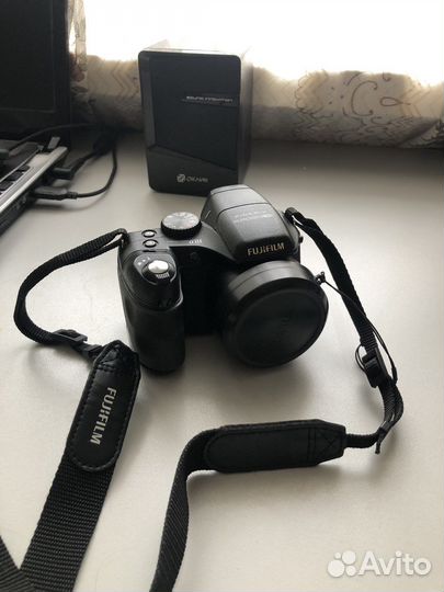 Цифровой фотоаппарат Fujifilm FinePix S2000HD