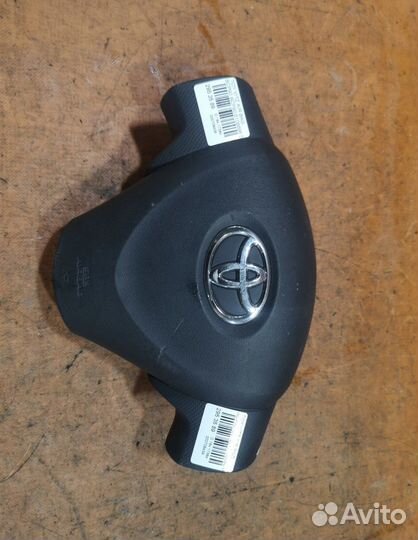 Airbag в руль toyota vitz rs scp90