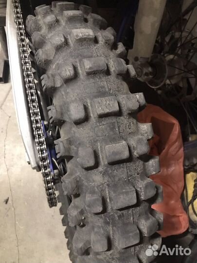 Продам мотошину 120/90 R18