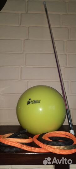 Мяч гимнастический 18