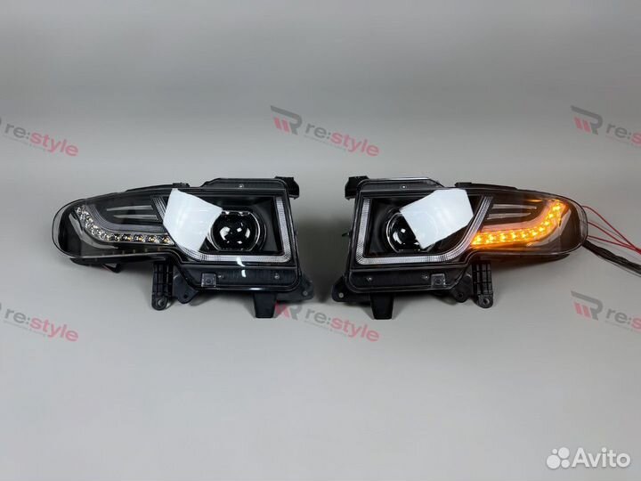 Фары + решетка Toyota FJ Cruiser