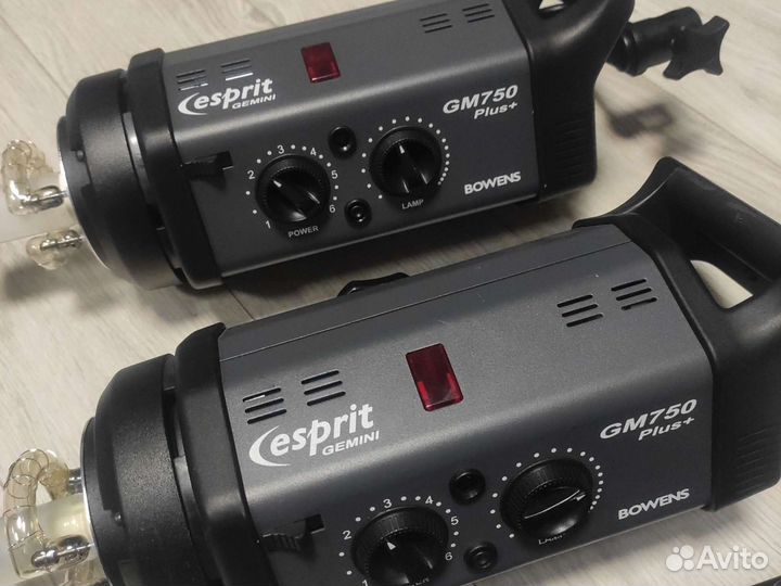 Студийный импульсный свет Bowens