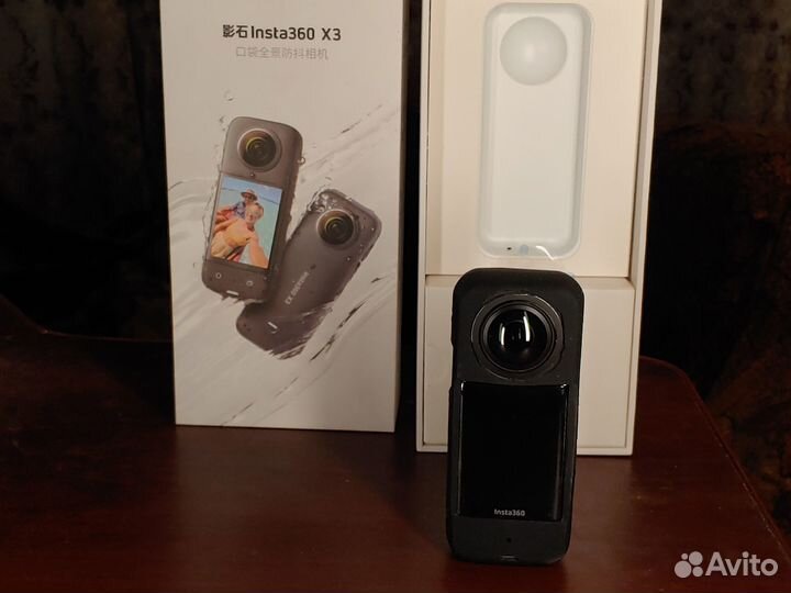 Экшн-камера Insta 360 x3 5.7к 360 VR + защита