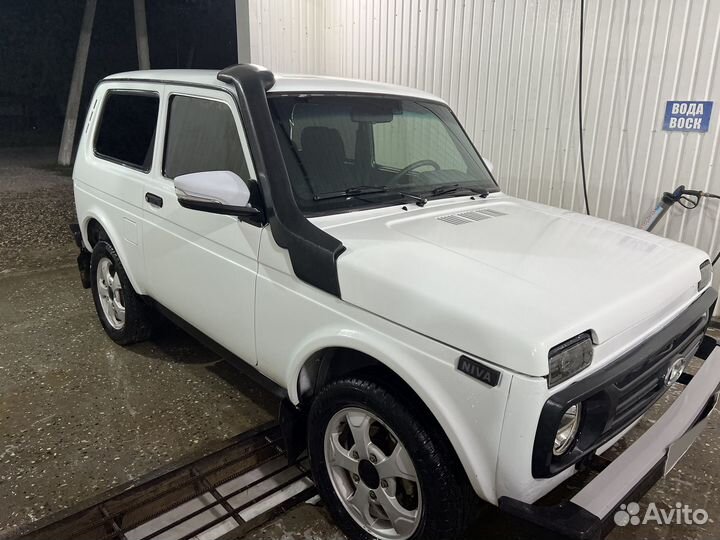 LADA 4x4 (Нива) 1.6 МТ, 2017, 120 000 км