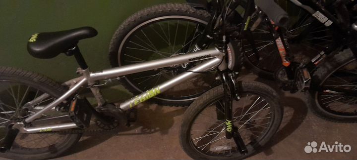 BMX Mongoose Legion L10