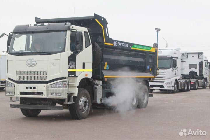 FAW J6 CA3250P66K24T1E5, 2023