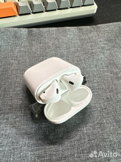 Apple air pods 1