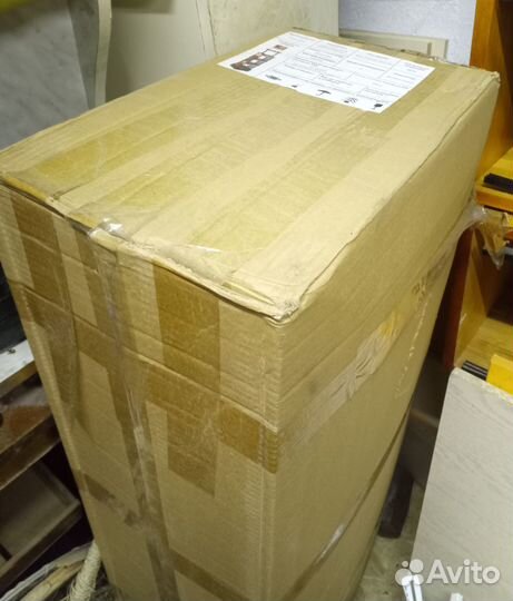 Металлическая стойка Кока кола