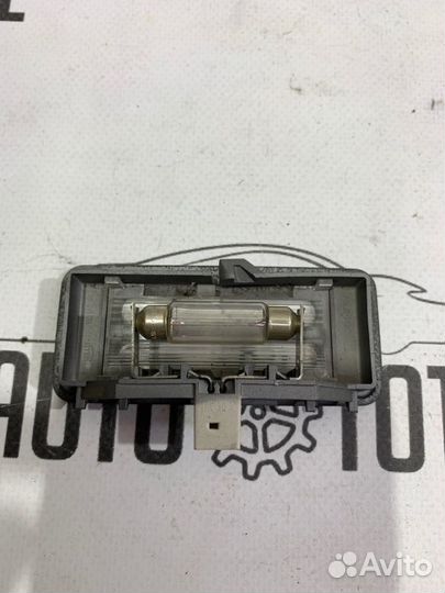 Плафон салона Bmw 745 E65 N62B44 2004