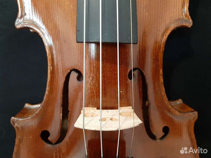 Немецкая старинная скрипка 1/2